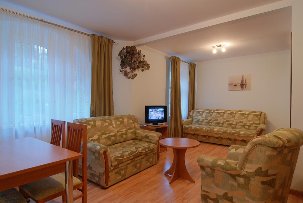 Apartamenty Carmen Szklarska Poręba Habitación foto